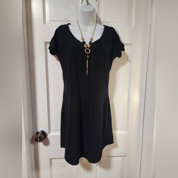 𝅺WOMEN'S Large Black Short Sleeve Cold Shoulder Dress - Picture 1 of 12